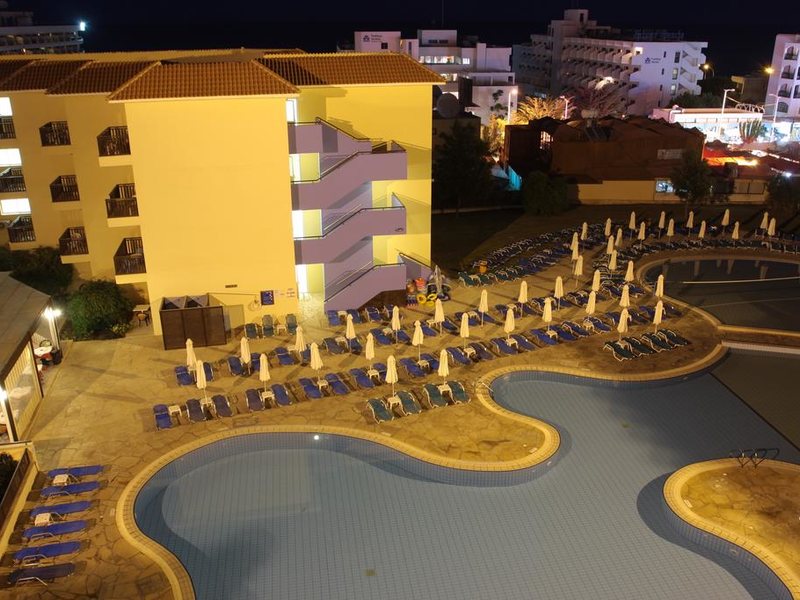 Vangelis Hotel Apartments 255076