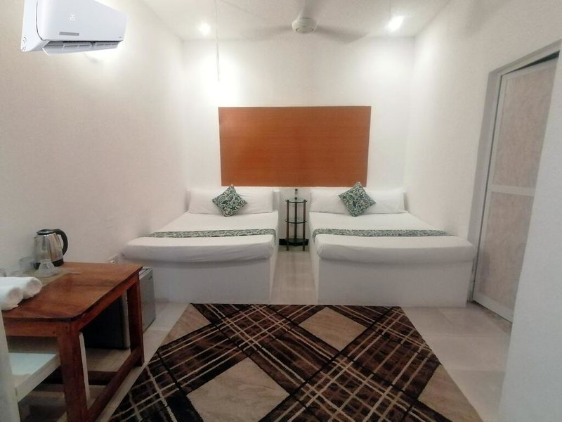 Varadero Zanzibar Hotel & Restaurant  323077