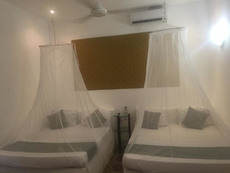 Varadero Zanzibar Hotel & Restaurant  323085