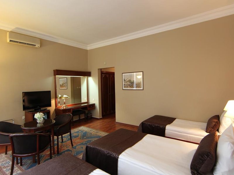 Vardar Palace Hotel 304902