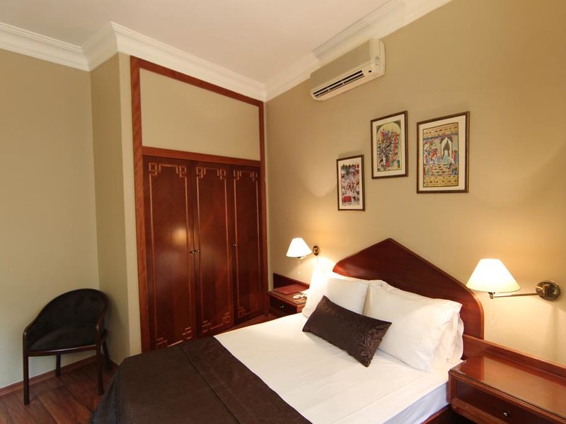 Vardar Palace Hotel 304905