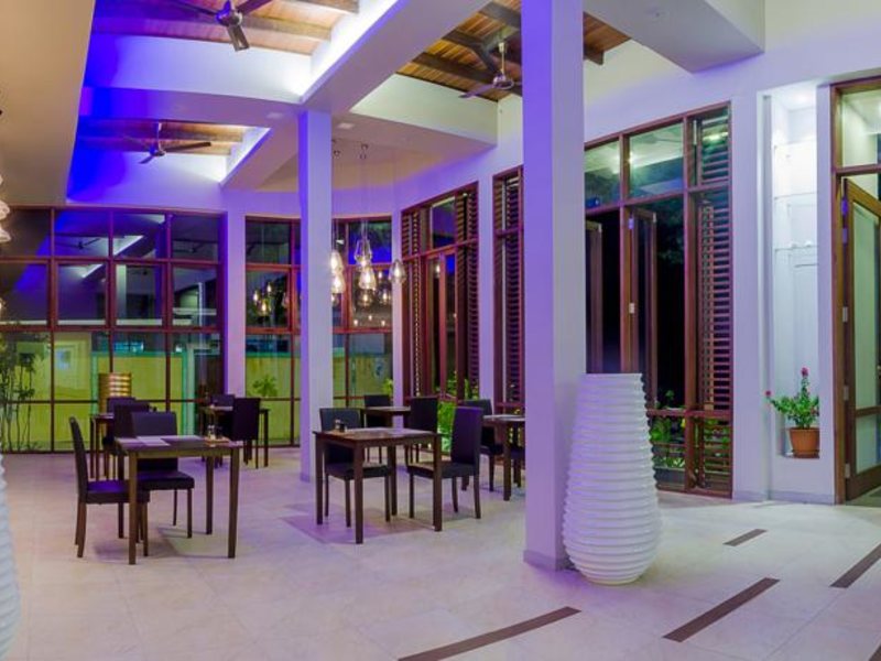 Velana Beach Maldives 137105