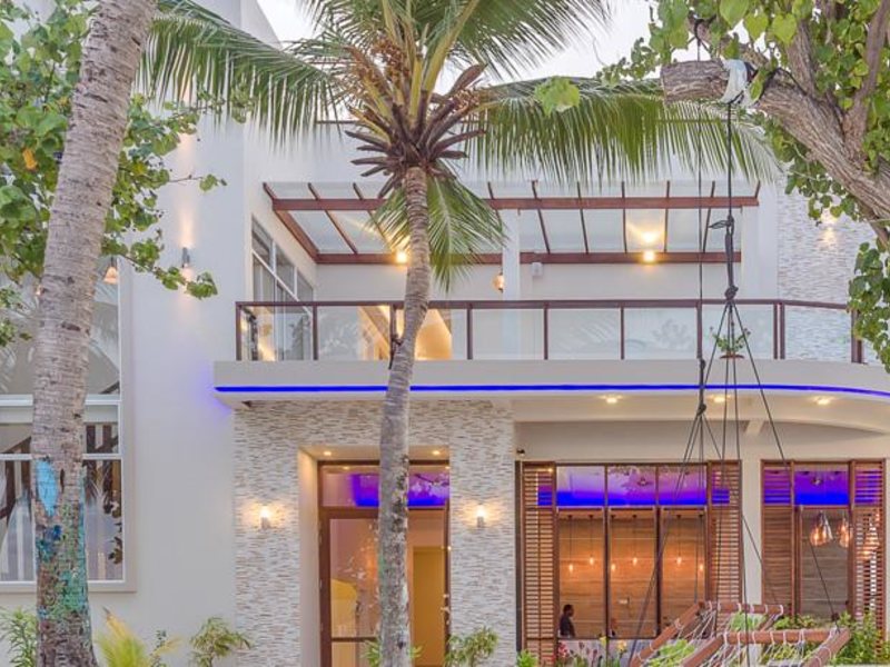 Velana Beach Maldives 137107