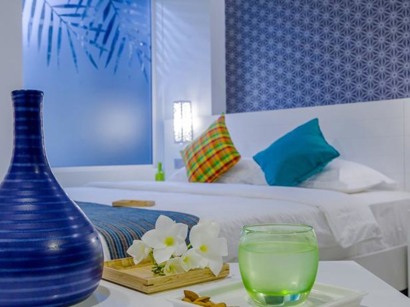 Velana Beach Maldives 137109