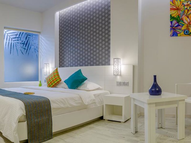 Velana Beach Maldives 137110