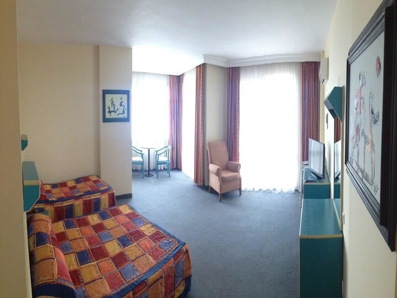 Vella Beach Hotel(ех 296557