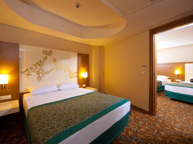 Venosa Beach Resort  44374