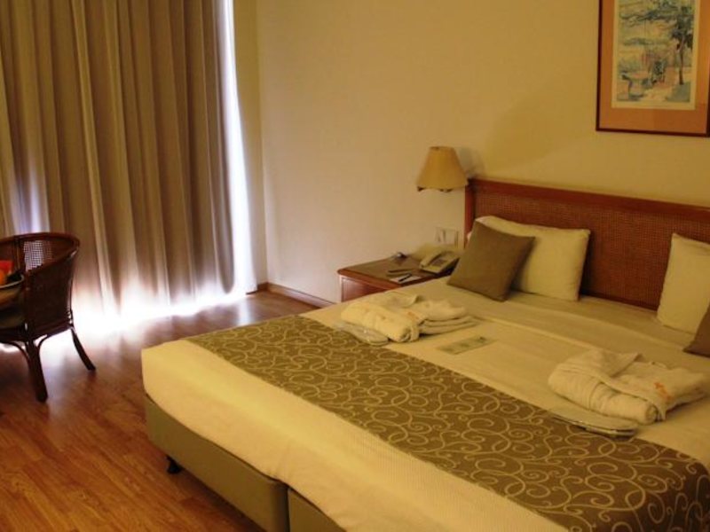 Venus Beach Hotel 92324