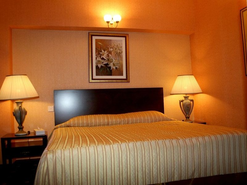 Versailles Hotel 49957