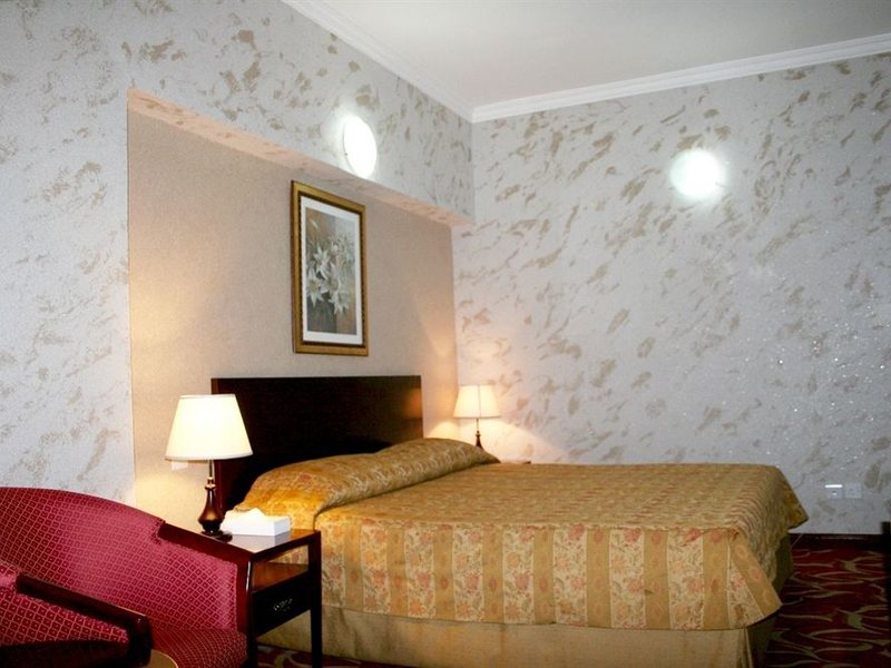 Versailles Hotel 49959