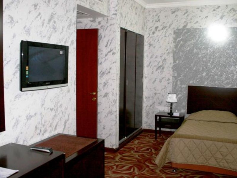 Versailles Hotel 49964