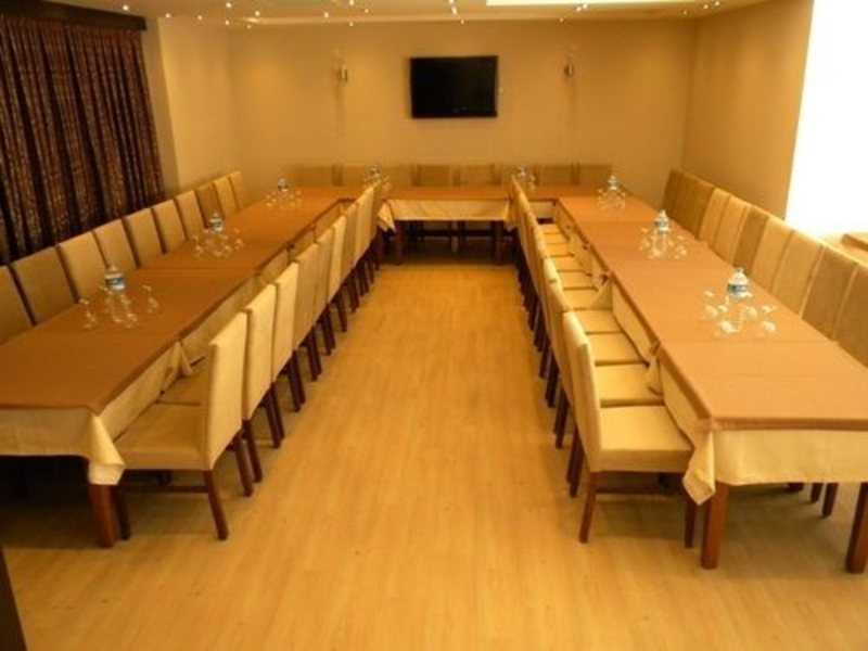 Vesta Fuar Hotel 282386