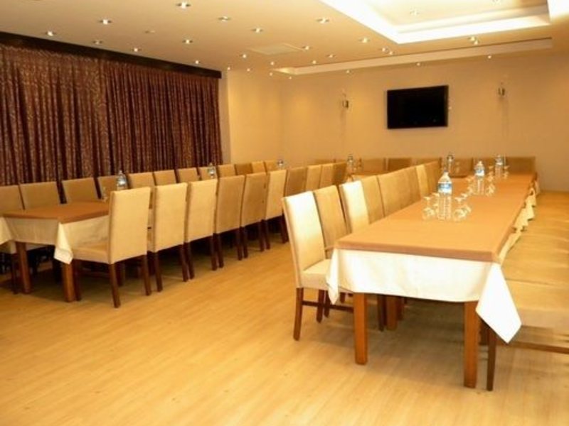 Vesta Fuar Hotel 282391