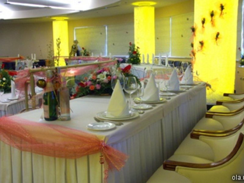 Victoria Hotel 12199