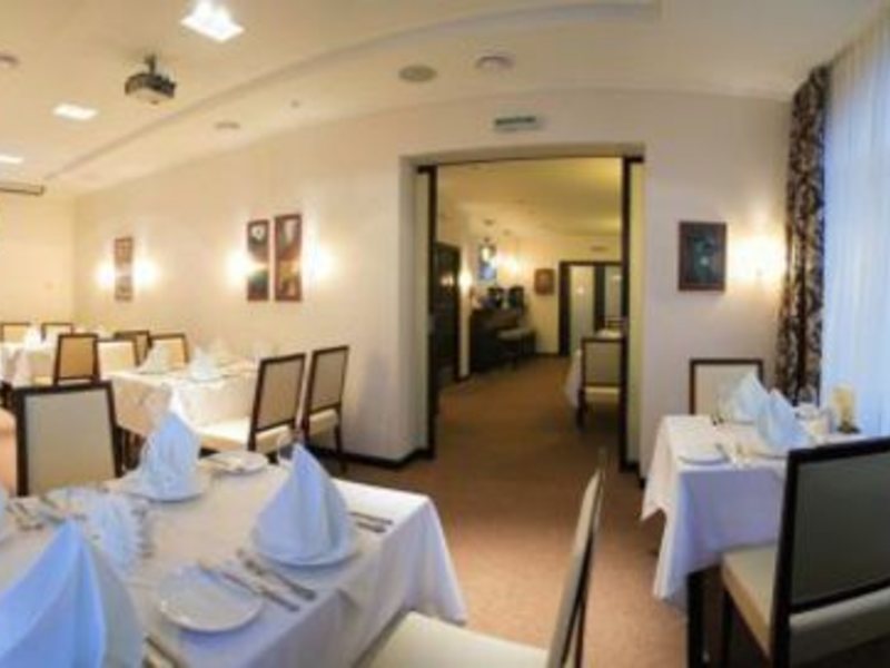 Victoria Hotel 12309