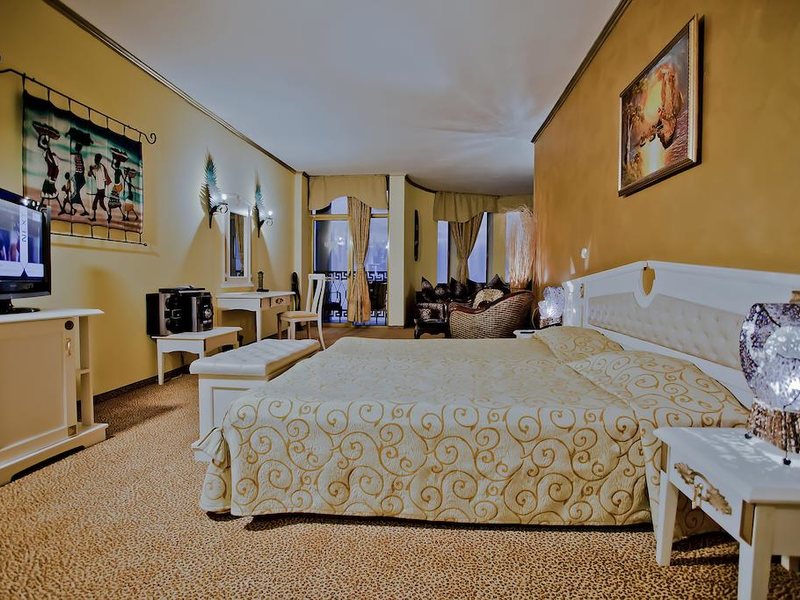 Victoria Palace  173995