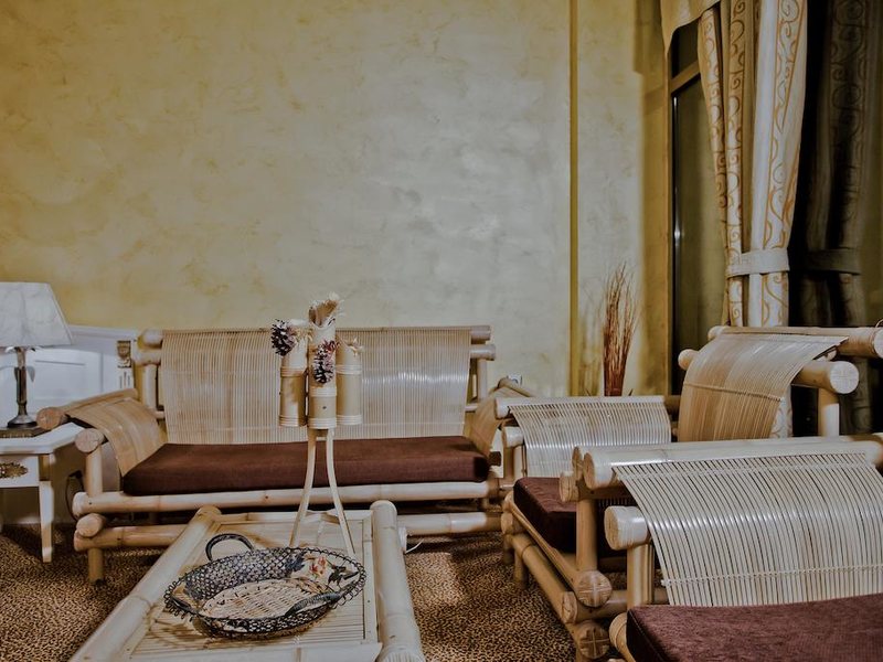 Victoria Palace  174004