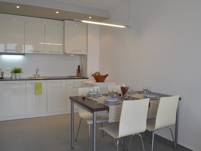 View Apartments  169315