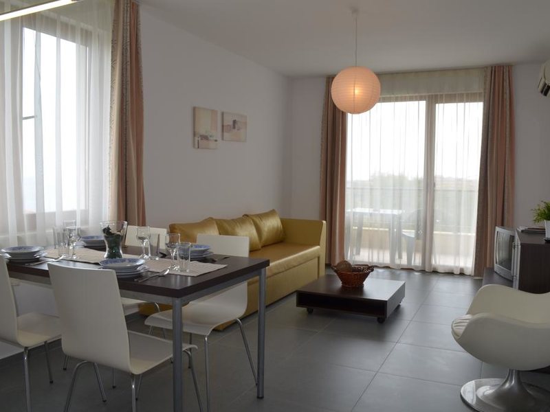 View Apartments  169317