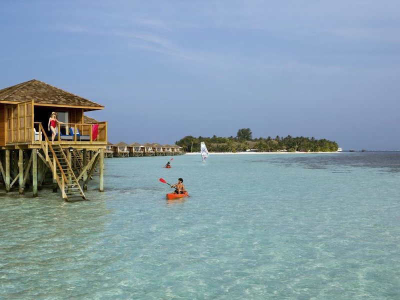 Vilamendhoo Island Resort & Spa 227798