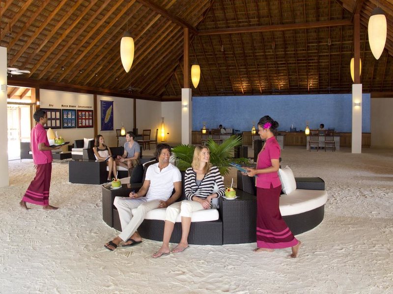 Vilamendhoo Island Resort & Spa 227800