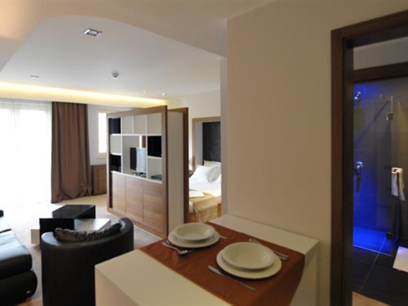 Villa M Palace 92782