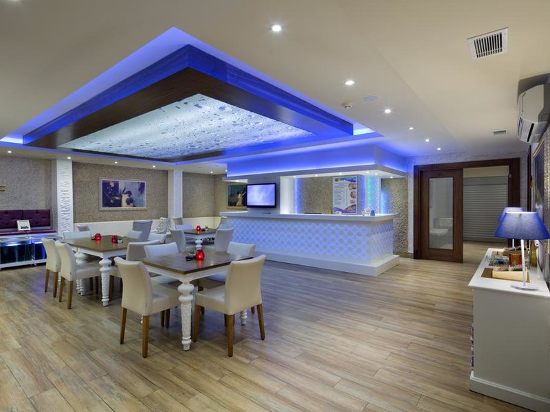 Villa Moonflower Aparts & Suites 191020