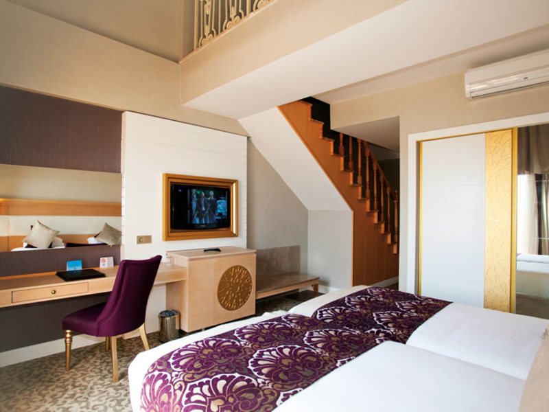 Villa Side Residence 44570