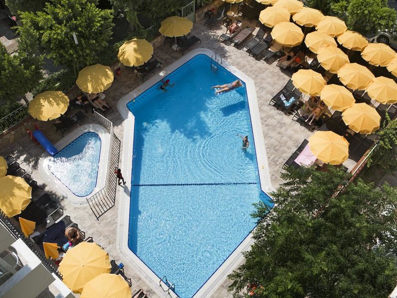 Villa Sunflower Aparts & Suites 181478