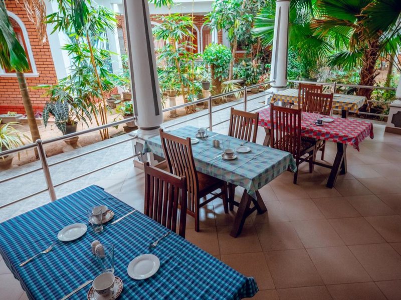 Village Inn Resort (ех 321505