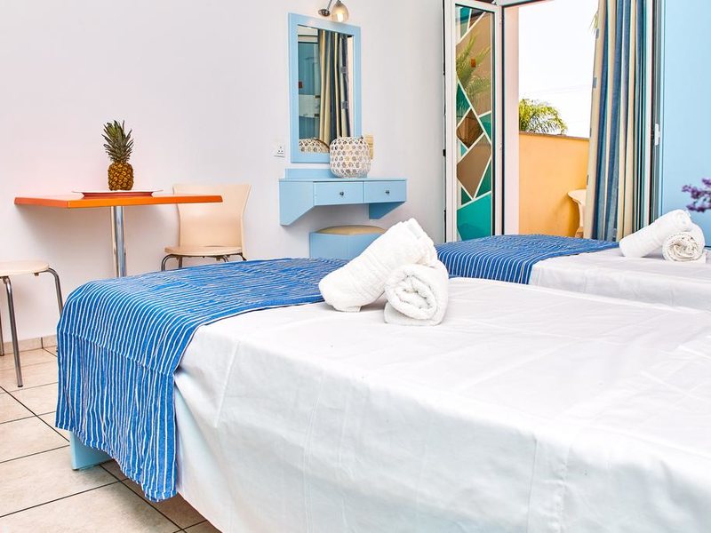 Village Oasis 248675