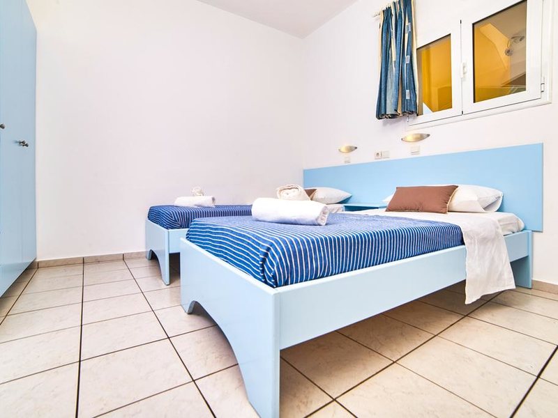 Village Oasis 248685