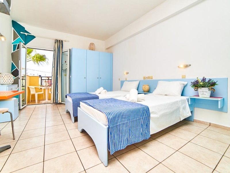 Village Oasis 248686