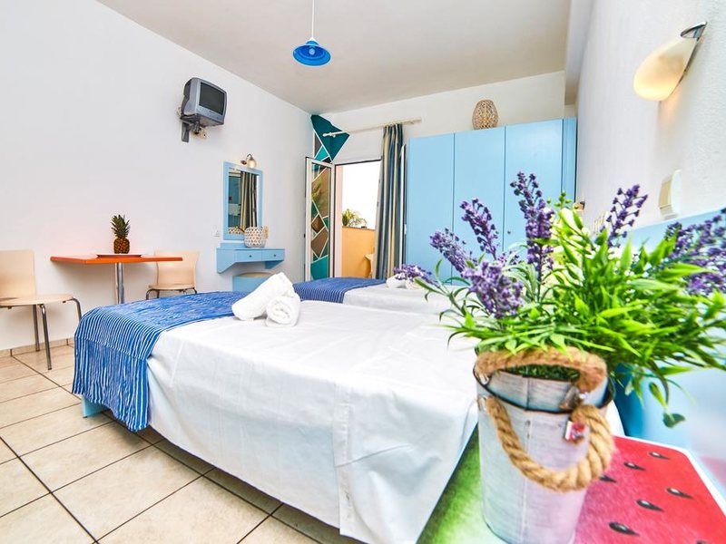 Village Oasis 248690