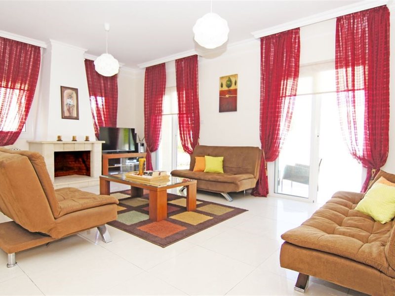 Villas2Let Kapparis  292974