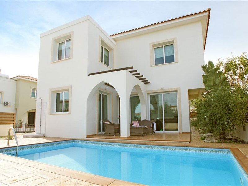 Villas2Let Pernera 292992
