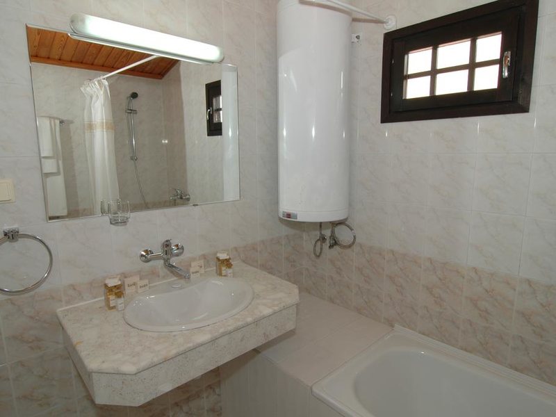 Villas Elenite 174098