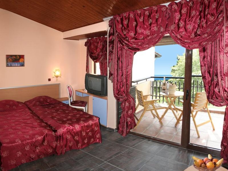 Villas Elenite 174099