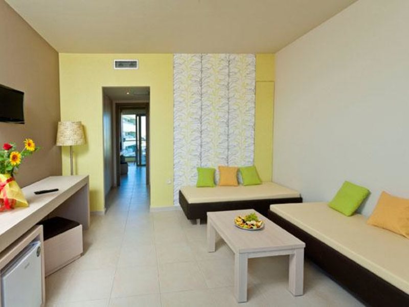 Virginia Hotel 252595