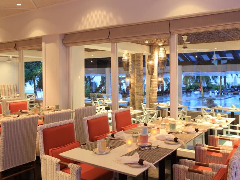 Vivanta by Taj  112508