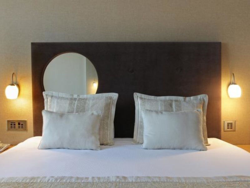 WOW Airport Hotel  105816