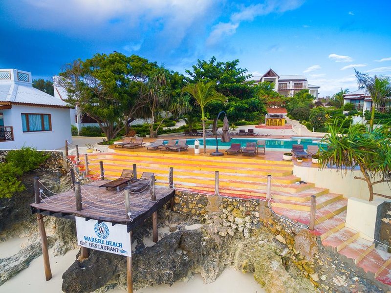 Warere Beach Hotel 203121