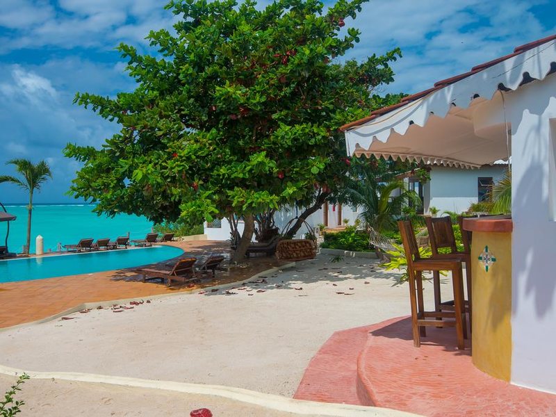 Warere Beach Hotel 203133