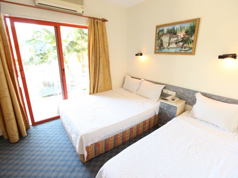 Wassermann Hotel 33769