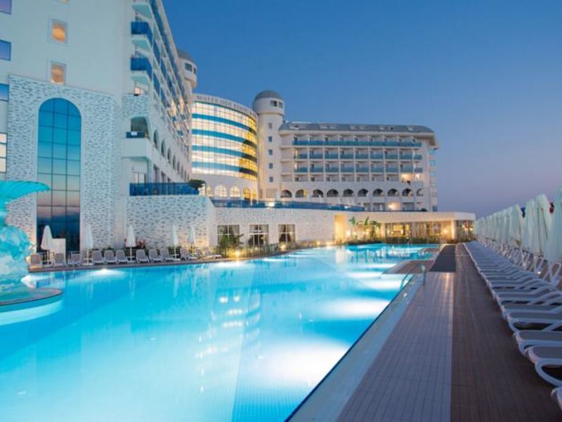 Water Side Resort & Spa 67598