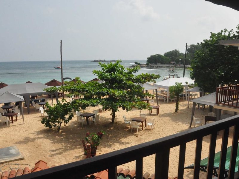 Wave Beach Resort 194855