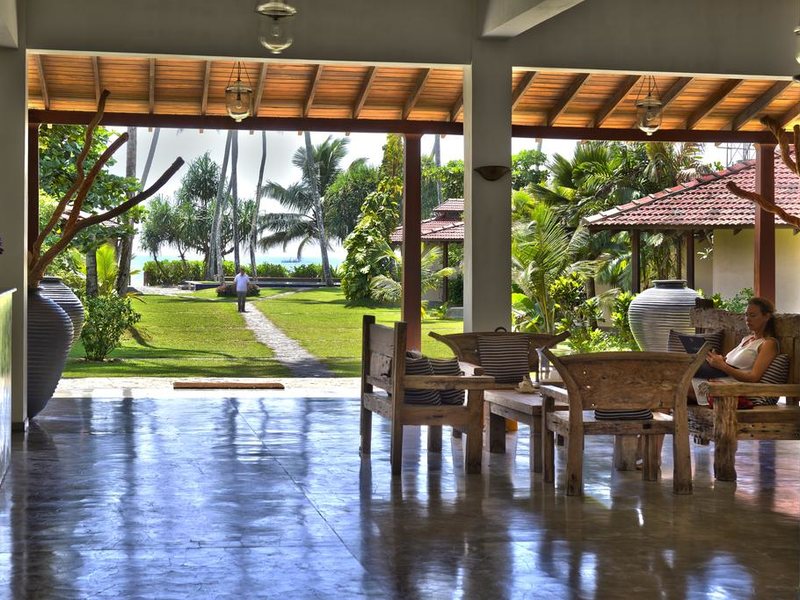 Weligama Bay Resort  112550