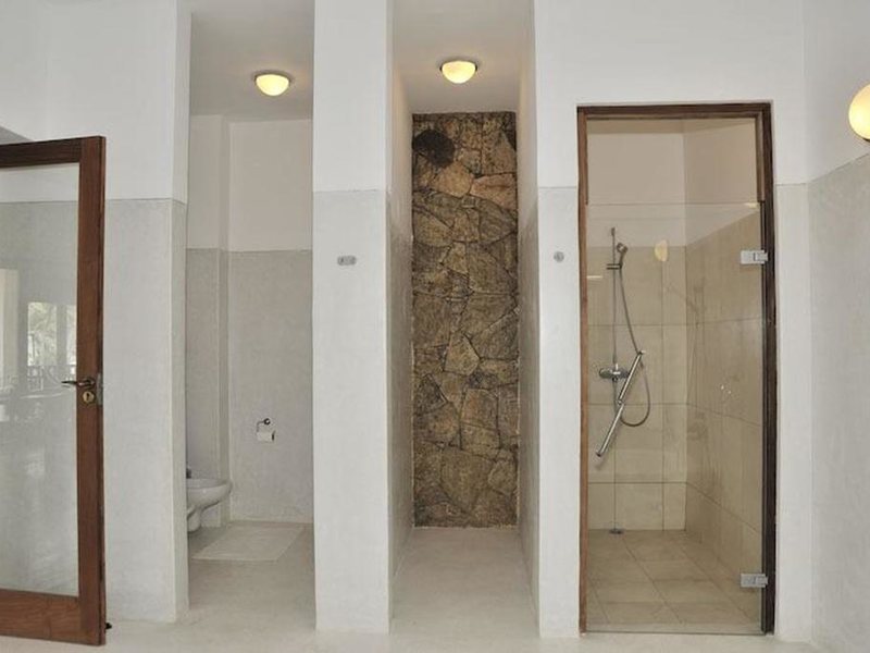 Weligama Bay Resort  112557