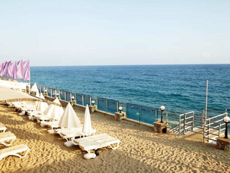 White City Beach Hotel 105677