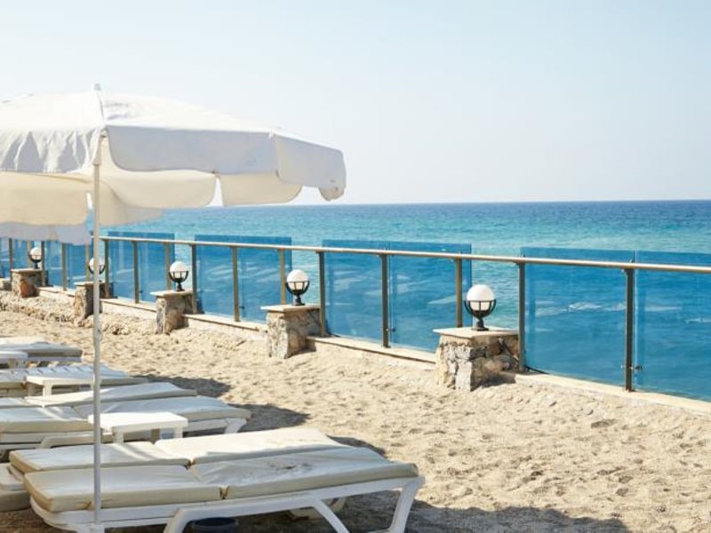 White City Beach Hotel 105703